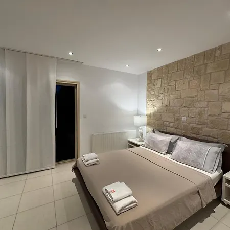 Unique Modern Beachfront Thalassa Latchi! Βίλα
