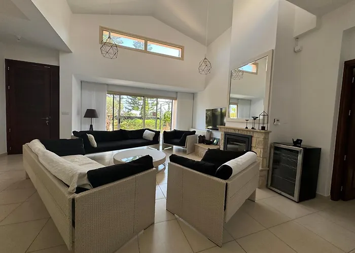 Villa Unique Modern Beachfront Thalassa Latchi! Neo Chorio